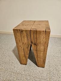 Sgabello in rovere