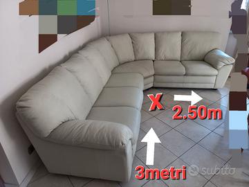 divano sabbia 3metri x 2.50 metri angolare nuovo