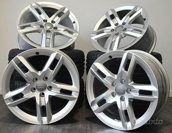 Set ruote complete OEM Audi RS 18"