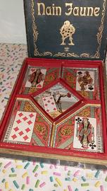 antico gioco in scatola del Nano Giallo