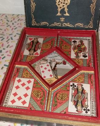 antico gioco in scatola del Nano Giallo