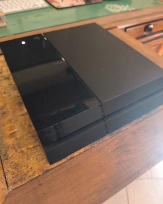 PS4 consolle 
