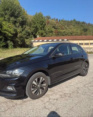 Volkswagen POLO 1.0 EVO CONFORTLINE 2021