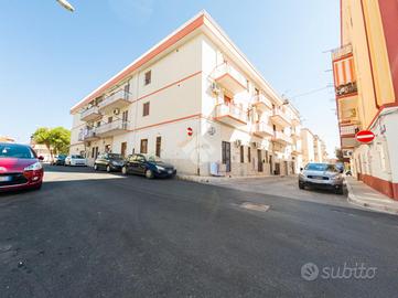 5 LOCALI A MANFREDONIA