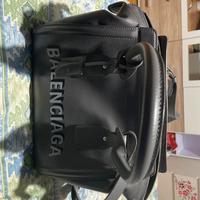 Bora Balenciaga ORIGINALE