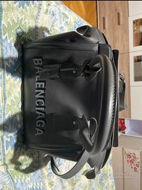 Bora Balenciaga ORIGINALE