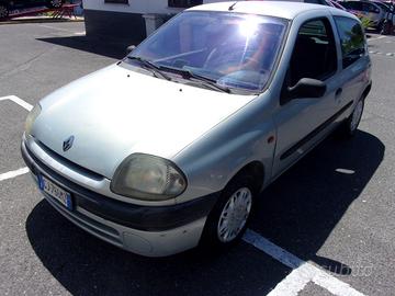 RENAULT Clio 1.1i cat 3 porte UP Aria