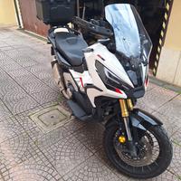 Honda x-adv