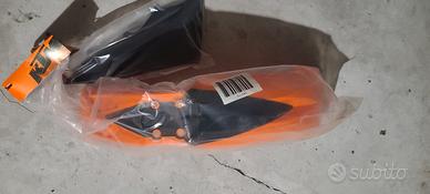 ricambi vari 690 enduro anno 12