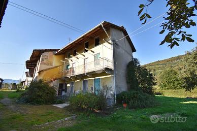 CASA SEMINDIPENDENTE A BOLLENGO