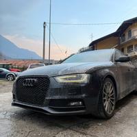Audi A4 quattro