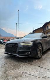 Audi A4 quattro