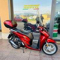 HONDA SH 150 PASSAGGIO E TAGLIANDO INCLUSO