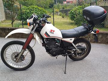 Yamaha XT 400 - 1984