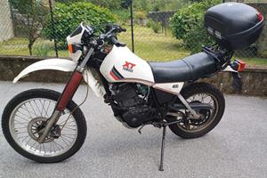 Yamaha XT 400 - 1984