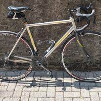 Bicicletta da strada professionale LEGGERE BENE 