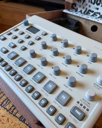 Groovebox Elektron Model Cycles
