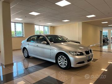 BMW Serie 3 (E90/91) 320d cat Attiva