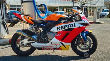 CBR 1000 RR 2004 