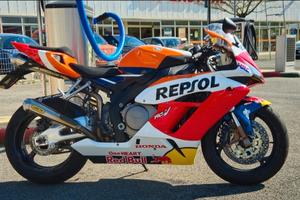 CBR 1000 RR 2004 