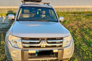 Pajero Mitsubishi Instyle