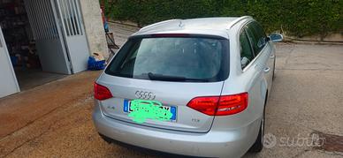 auto audi a4