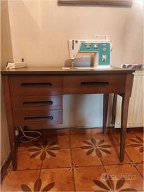 Macchina da cucire SINGER 740 (funzionante)