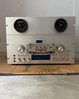 Pionner RT 909