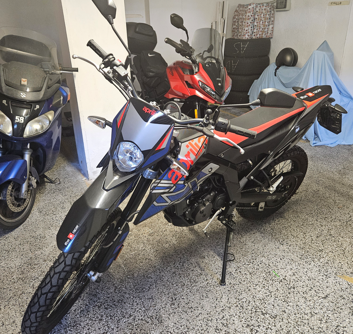 Aprilia RX 125 - Moto e Scooter In vendita a La Spezia
