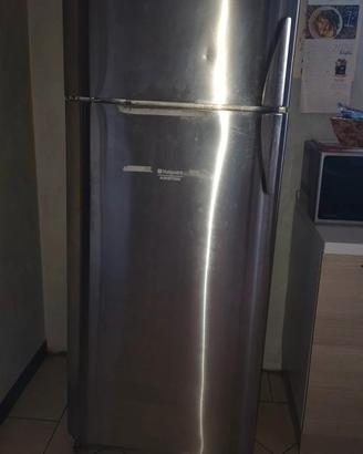 frigorifero Hotpoint ariston