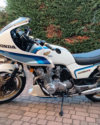 Honda cb 750 f 2