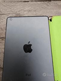 apple ipad mini 2 con cover 