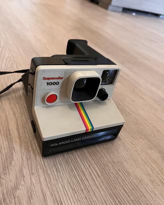 Polaroid Land Camera Supercolor 1000 Vintage.
