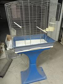 Gabbia per uccelli medie/grandi con piedistallo