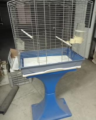 Gabbia per uccelli medie/grandi con piedistallo