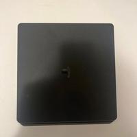 PlayStation 4+2giochi+joystic