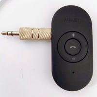 Adattatore auto Bluetooth Aukey