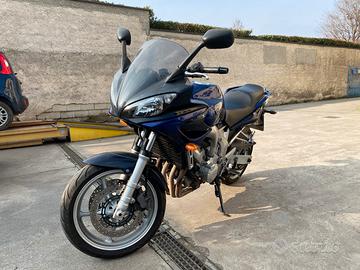 Yamaha fazer 600
