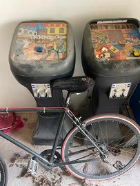 Gioco cabinato da bar “MotoRaid