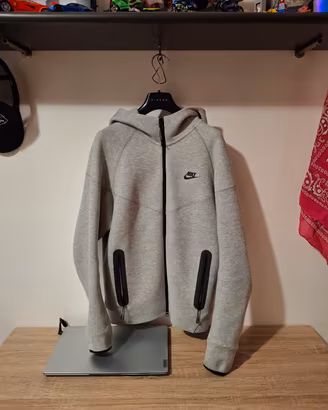 Felpa Nike Teck Fleece
