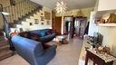 villetta-a-schiera-di-136-m²-con-4-locali-e-box-au