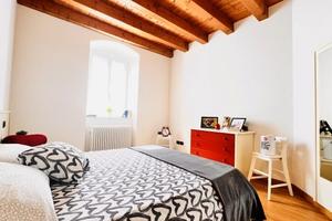 Bilocale con balcone per periodi da 1 a 6 mesi