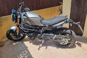Benelli Leoncino 800 - 2023