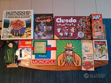 Lotto 11 giochi da tavolo - completi