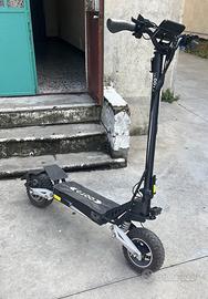 Monopattino elettrico ootd t10