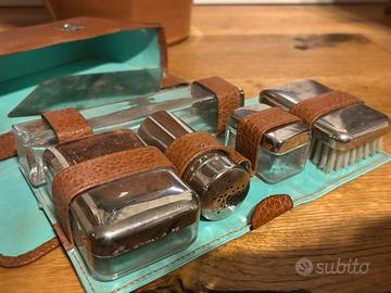 Set toilette da viaggio vintage