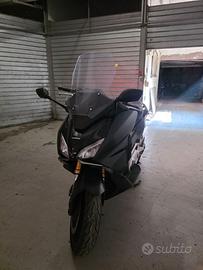 Honda Forza 750  2023 - 26.000 km perfetto