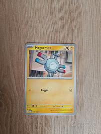 Carta Pokemon rara anno di uscita 2001