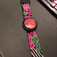 SWATCH POP Roses are Forever
