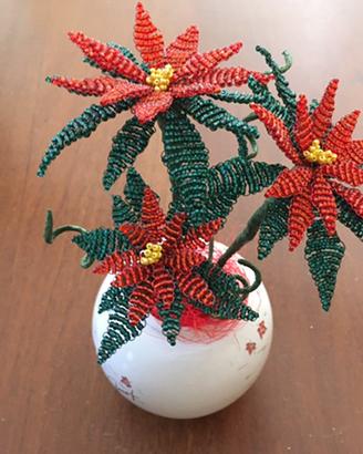 Composizione di perline "Stella di Natale"